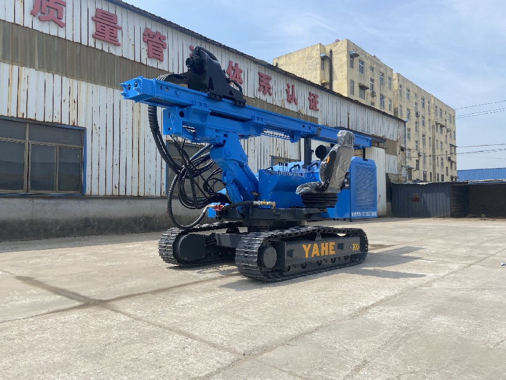 光伏打樁機新疆光伏樁安裝施工